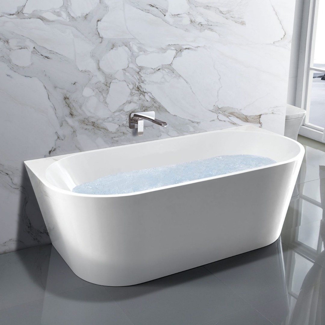 Freestanding bath